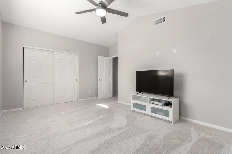 20250419210309450010000000-o