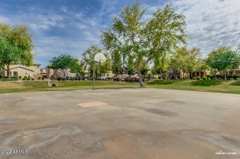 20180918230140089047000000-o