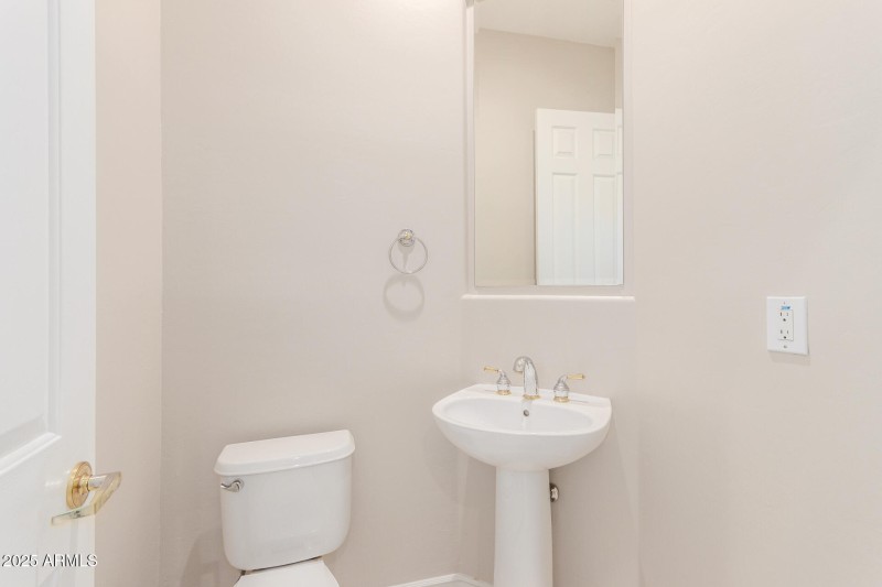 42423 N CROSS TIMBERS CT