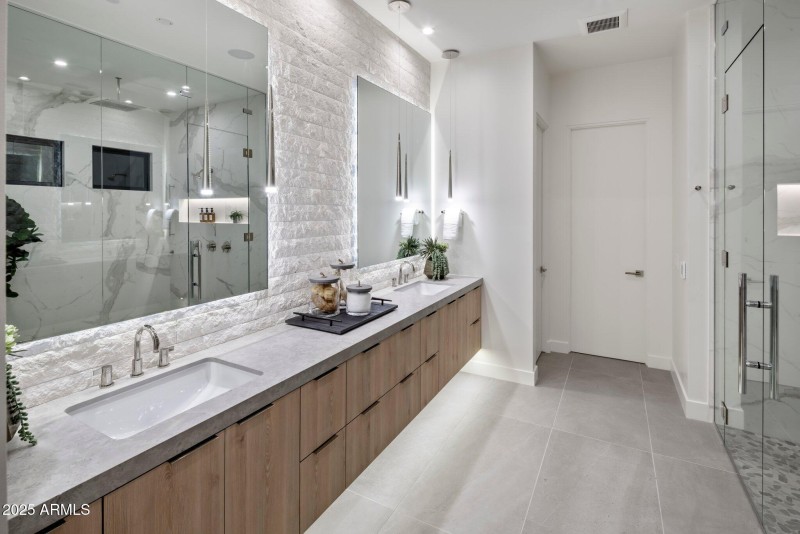 34-web-or-mls-christianday_34