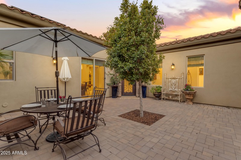 courtyard dusk 3