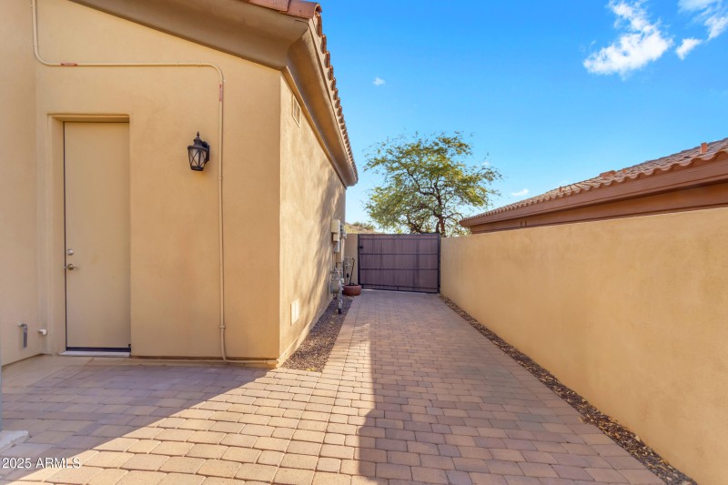 RV gate