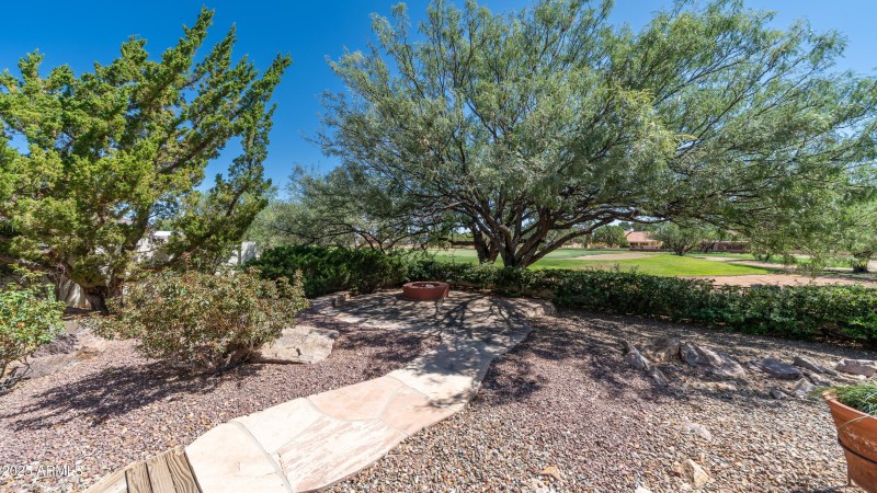 Exterior Reshoot - 3033 Glenview Dr-4