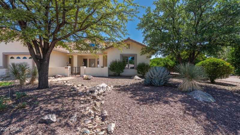 Exterior Reshoot - 3033 Glenview Dr-9