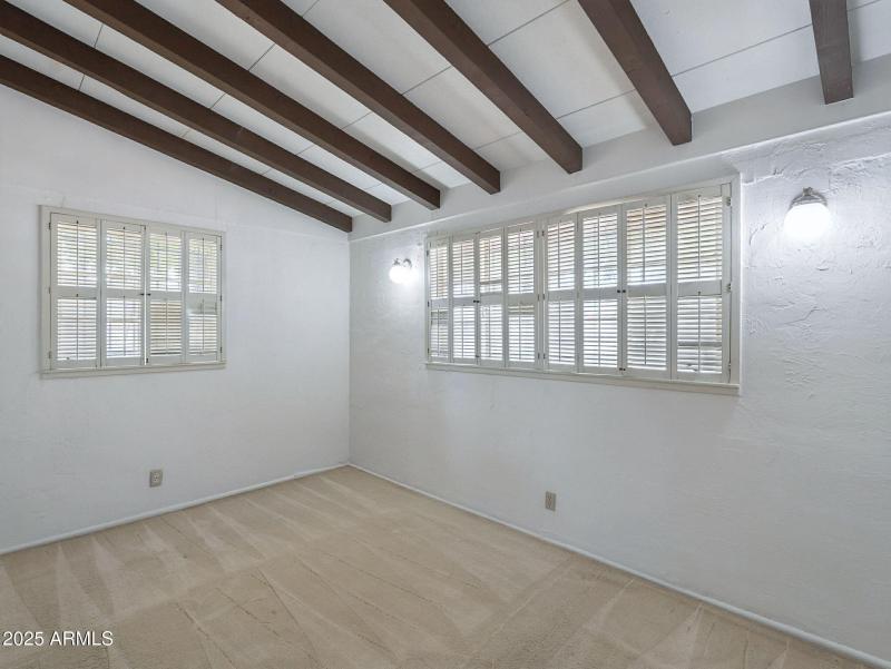 30-web-or-mls-Roosevelt-31