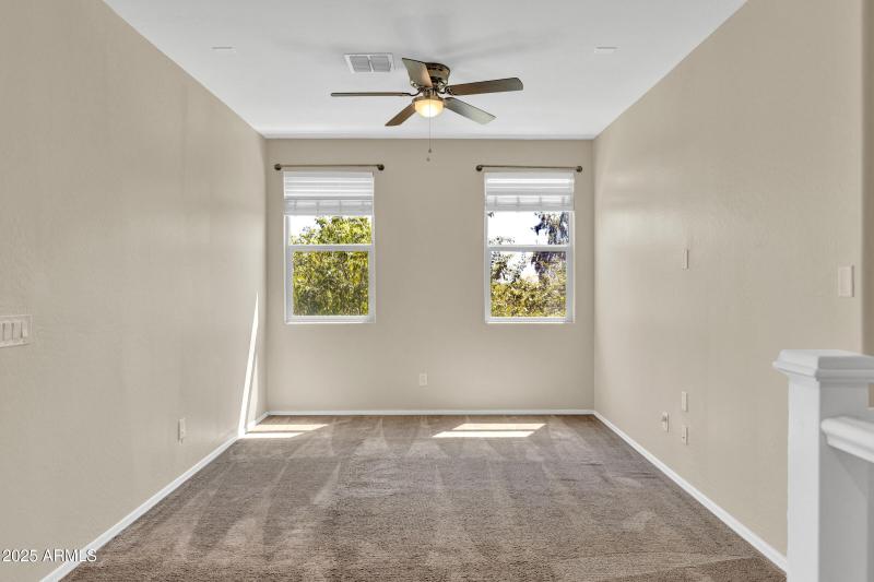 2075 W Bennett Way-28