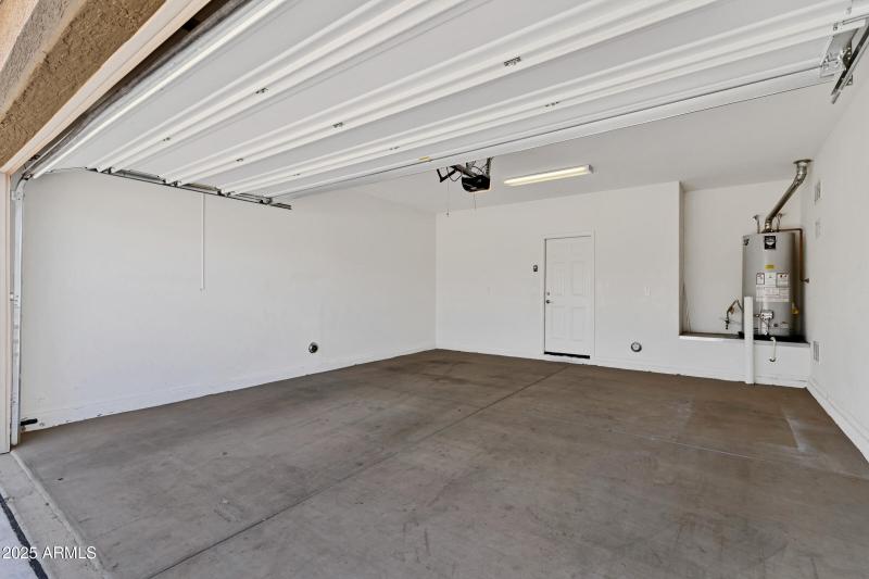 2075 W Bennett Way-39