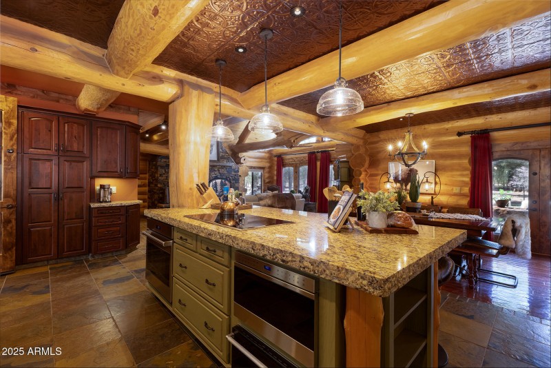 Kitchen Island & Coffee Bar