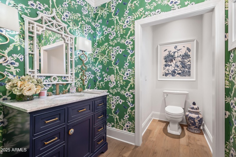 Powder Bath