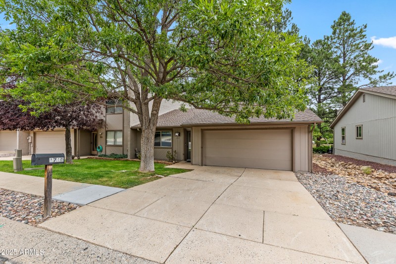 1710 N Fairway Dr
