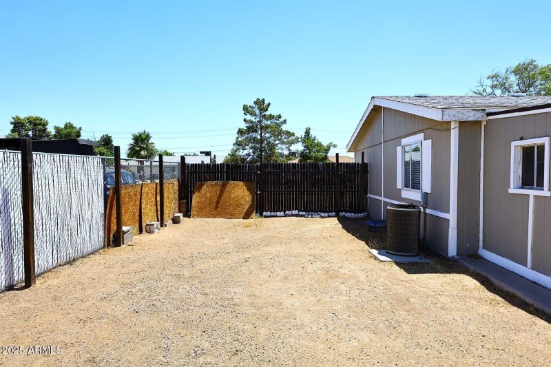 Secure Side Yard with Access