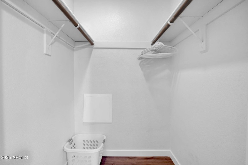 Walk-in Closet