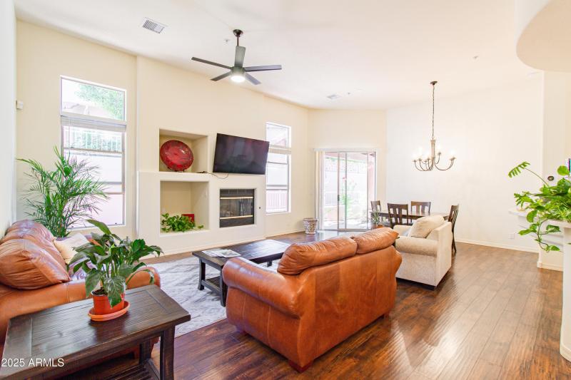 5) 35836-68910776e2cc9