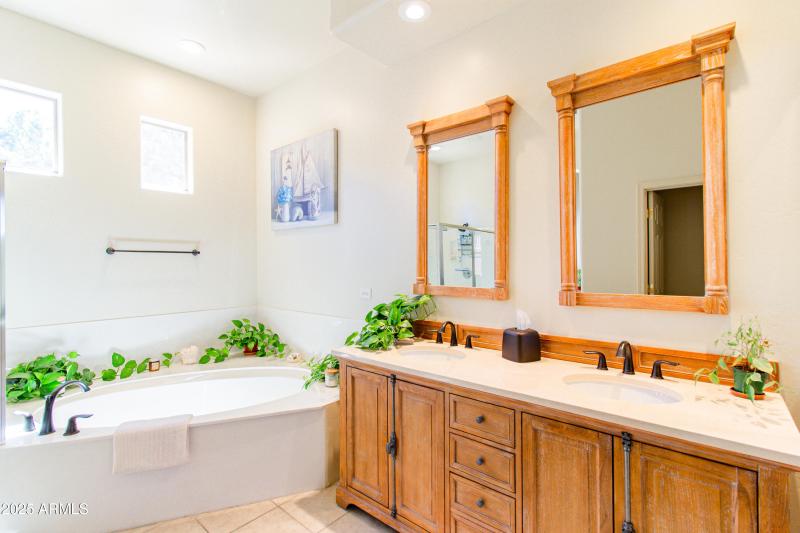 22) 35836-6891076d37923