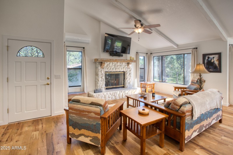 Paxmanphoto_PAX_9312