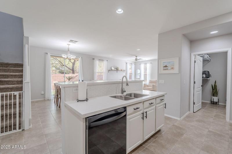 10-web-or-mls-Paseo-10