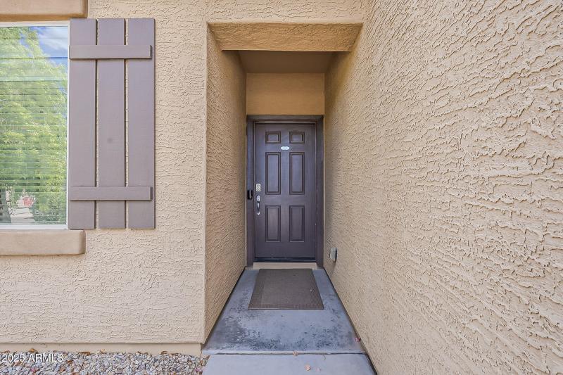 4-web-or-mls-Crescent Rd-4