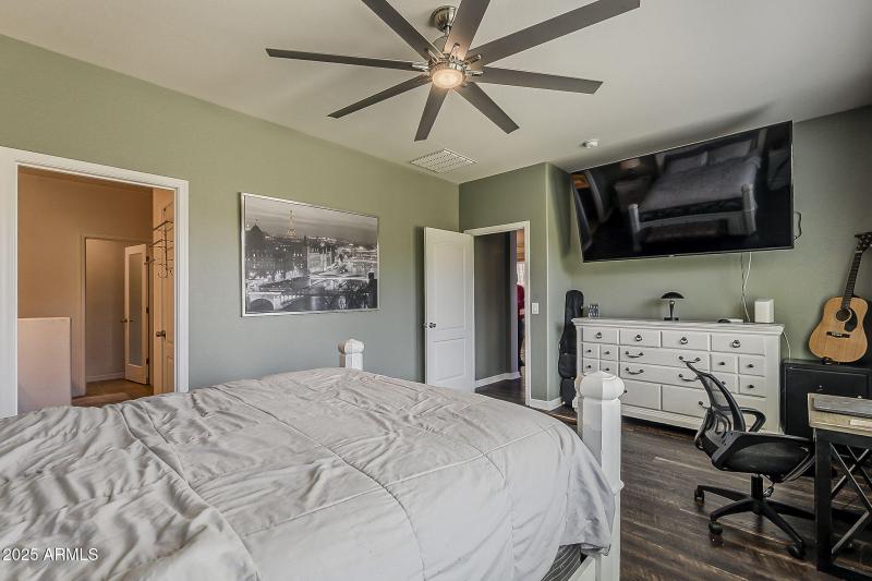 23-web-or-mls-Crescent Rd-23