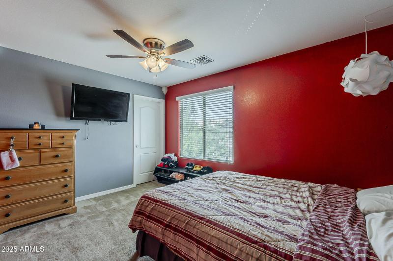 40-web-or-mls-Crescent Rd-40