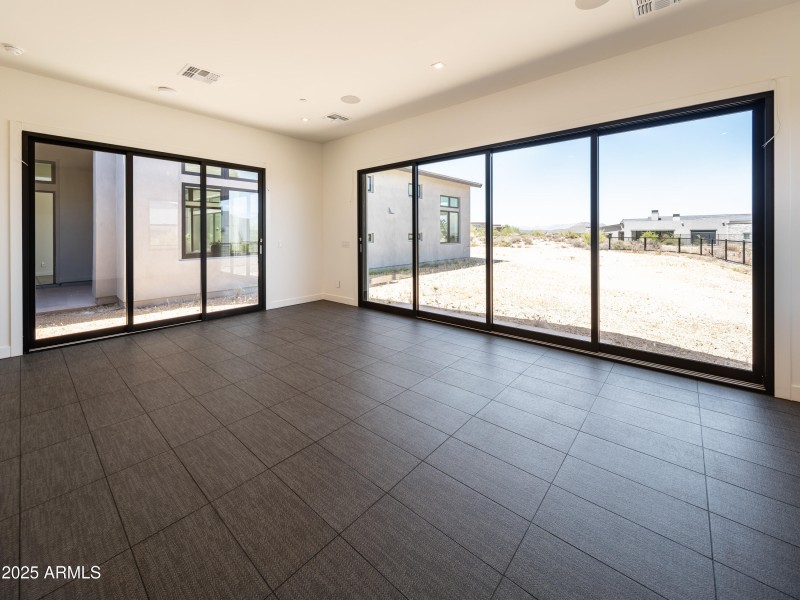 Casita W Dual Sliding Glass Doors