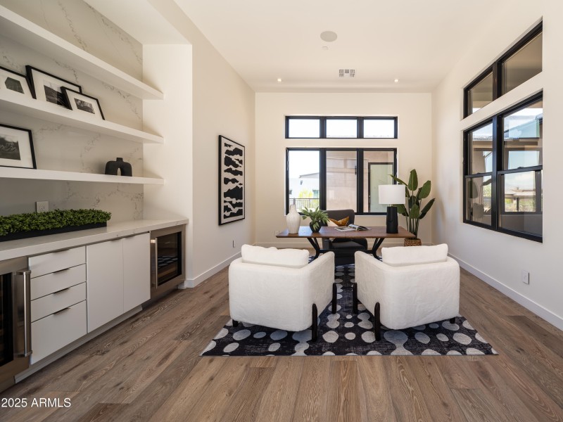 Office W Mini Fridge