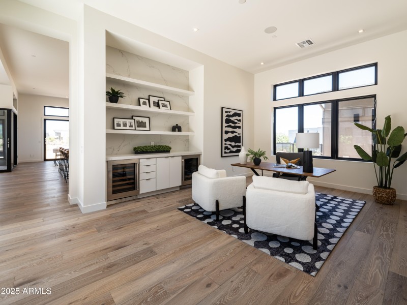 Office W Shelving