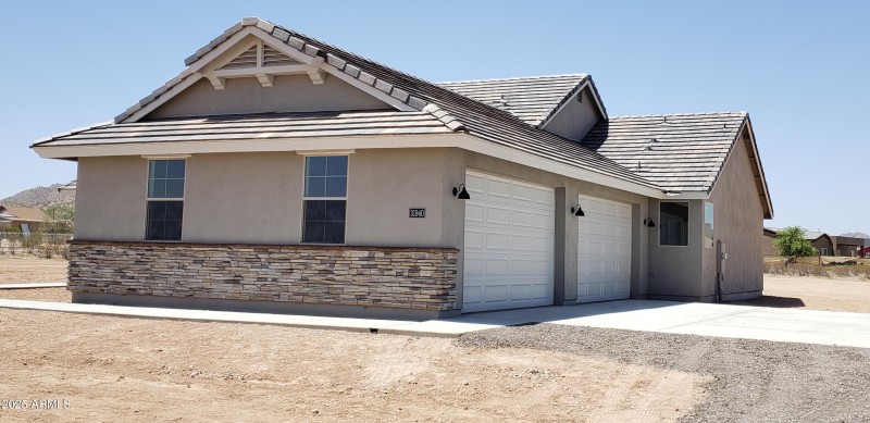 2331 - 4SR B5 GARAGE