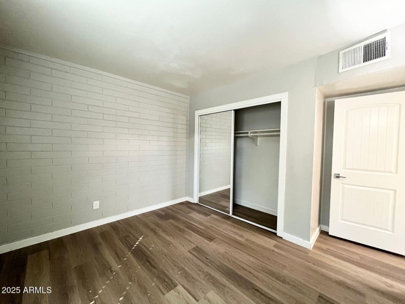 2 BEDROOM UNIT