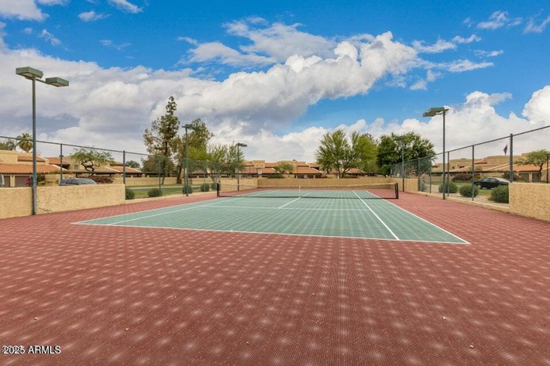 El caro tennis courts