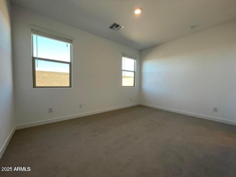 20220101235111768254000000-o