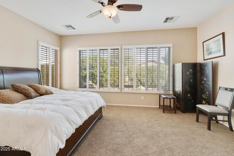 4430 E-019-042-dlb-MLS_Size