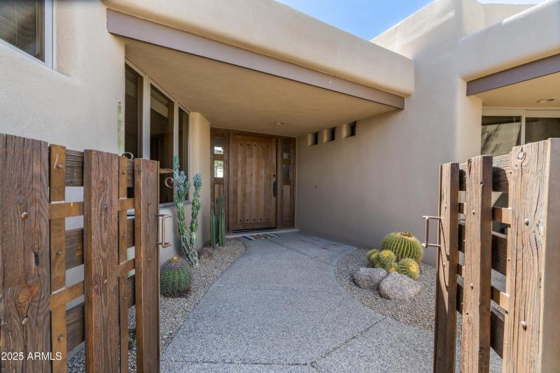 05-11163 E Prospect Point Dr (5 of 40)