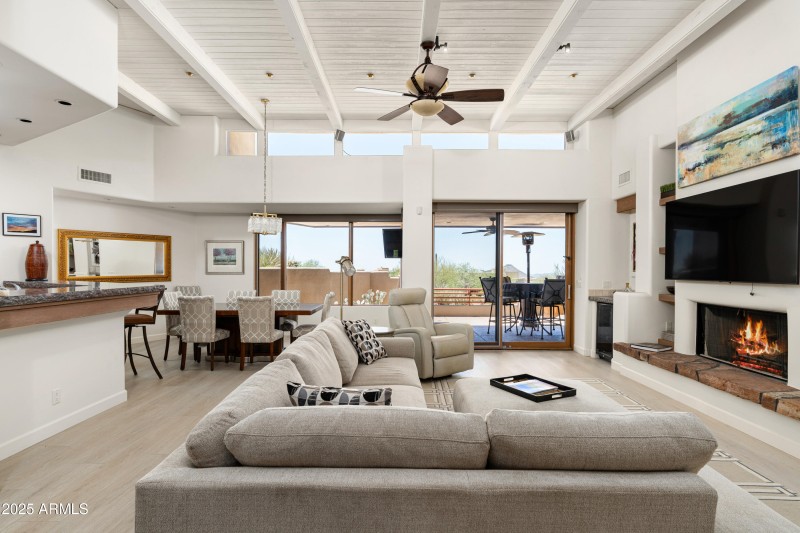 07-11163 E Prospect Point Dr (7 of 40)