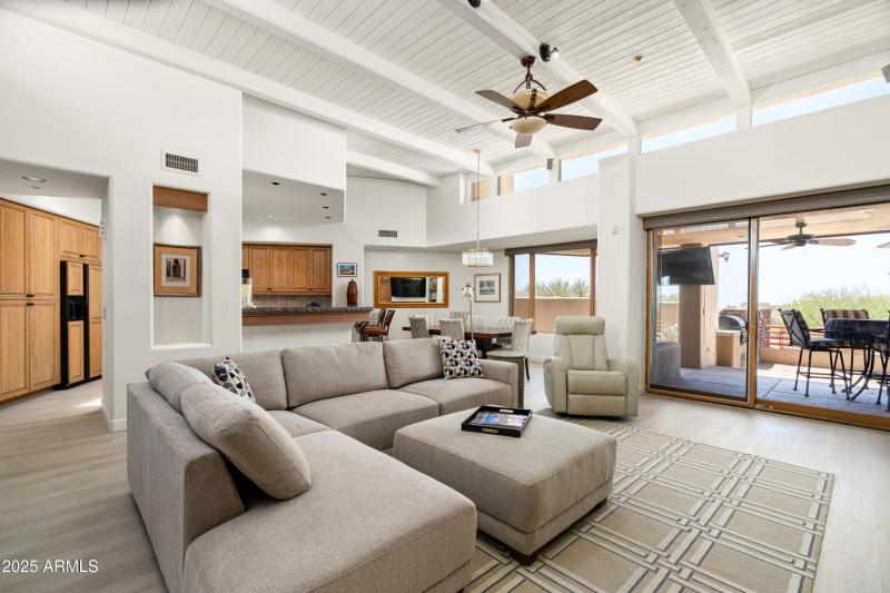 09-11163 E Prospect Point Dr (9 of 40)