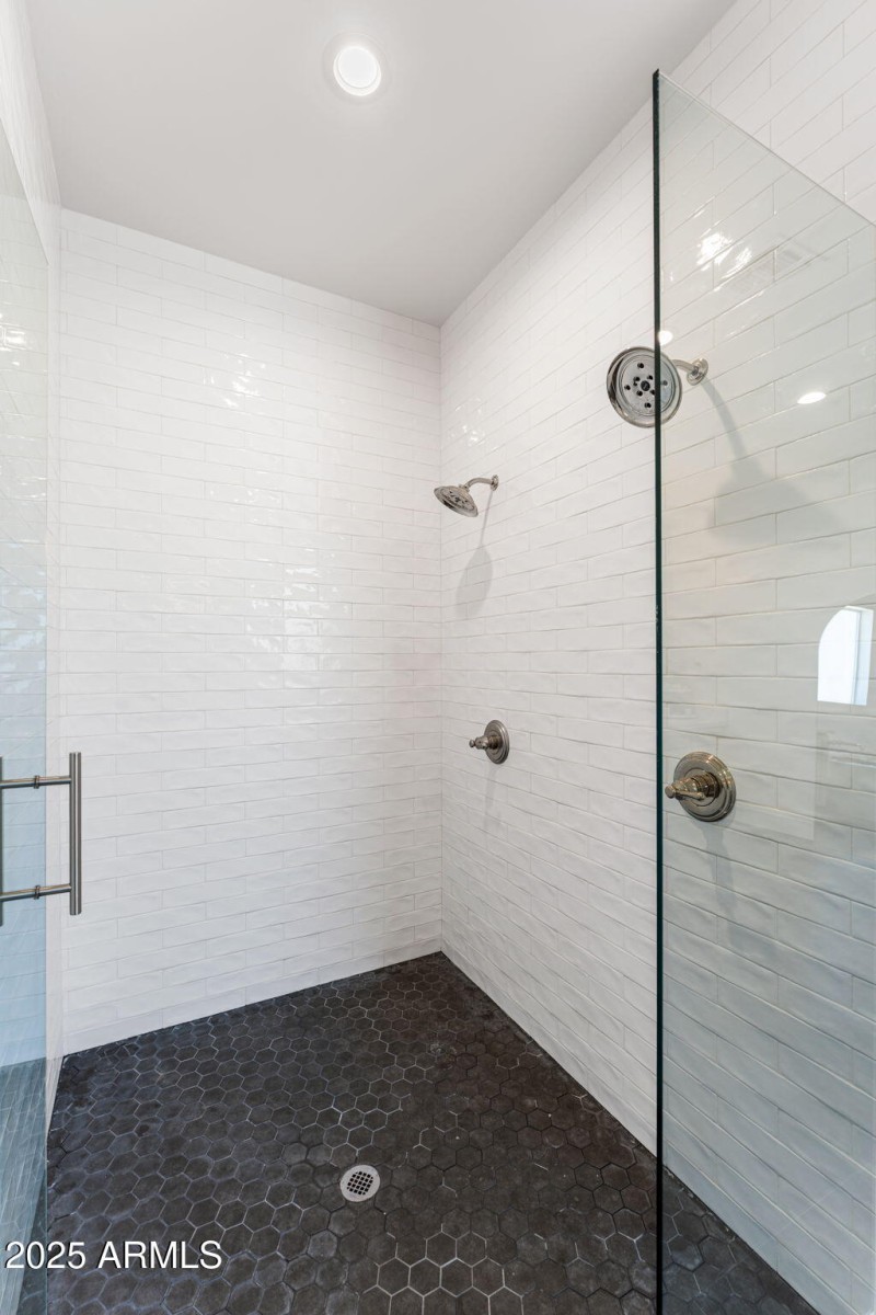 41-web-or-mls-DSC00445