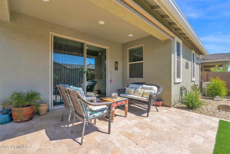 16-web-or-mls-P1258037