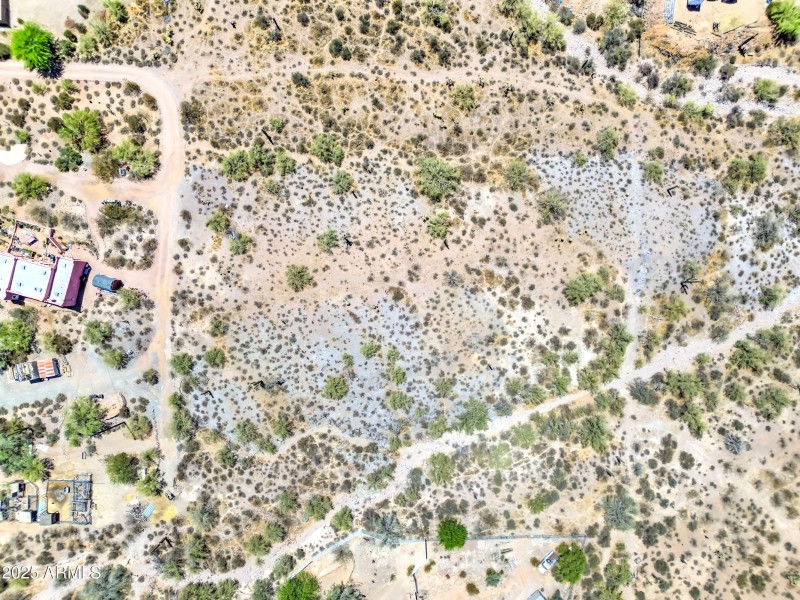 5320 E Foothill St-8