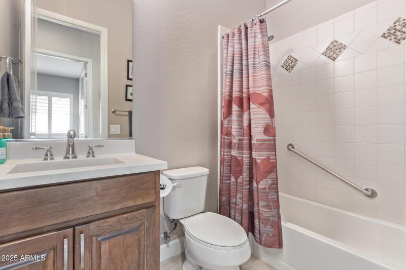 And hall bathroom next door