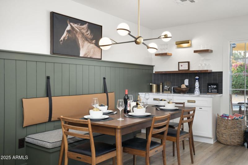 12-web-or-mls-QVB02929