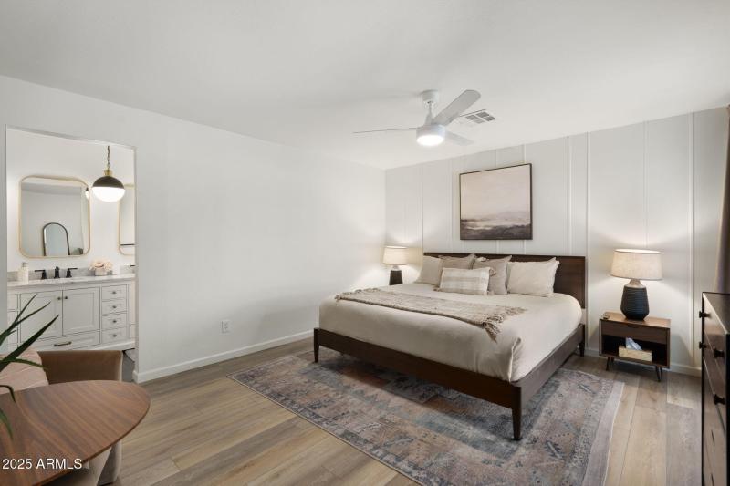 18-web-or-mls-QVB02961