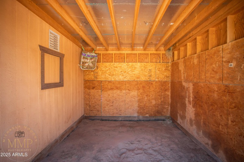 Horse/Donkey Stall