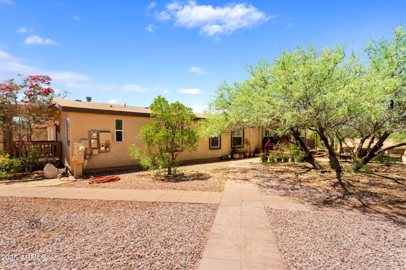 4 bed / 2 bath