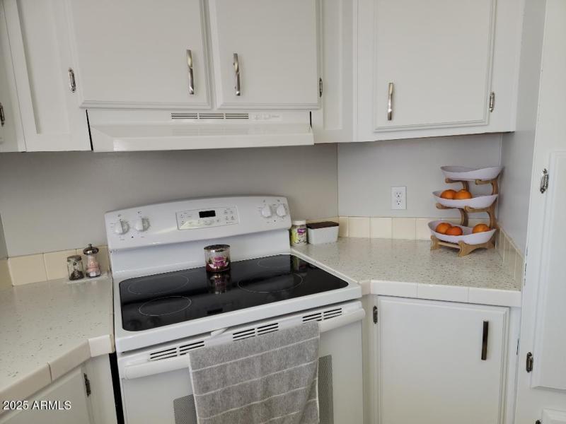 808 new kitchen painted cabinets and cou