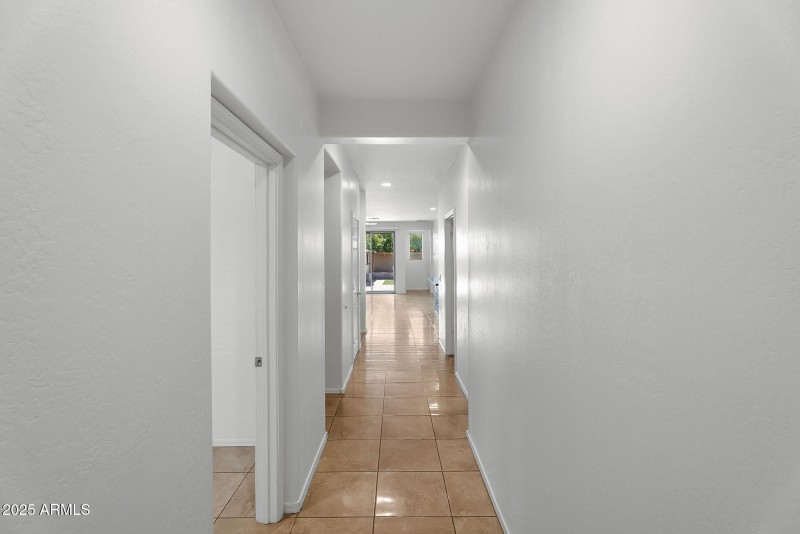 5-web-or-mls-Townley-4