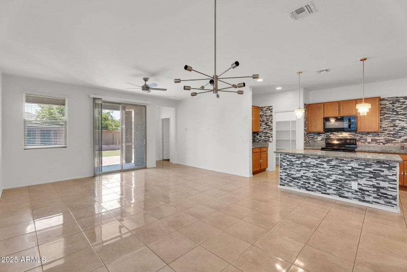 11-web-or-mls-Townley-7