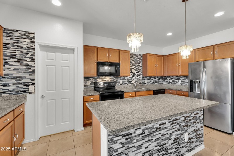 17-web-or-mls-Townley-17