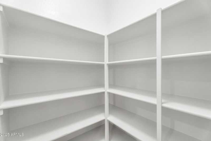 20-web-or-mls-Townley-19