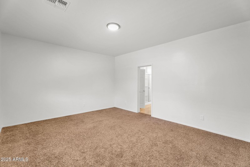 24-web-or-mls-Townley-23