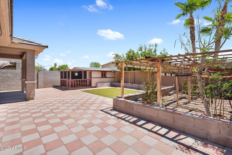 57-web-or-mls-Townley-56