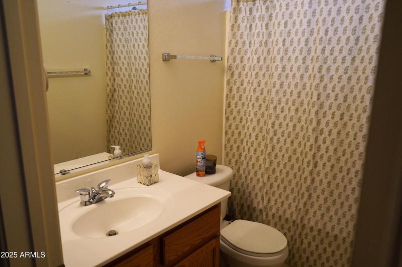 2nd Bathroom